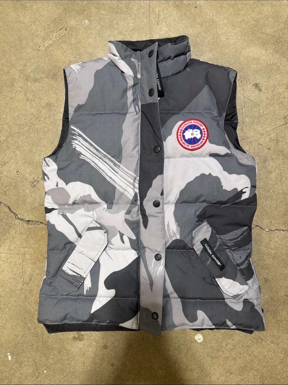 Canada Goose WOMENS Grey Camo Puffer Vest with Logo Patch